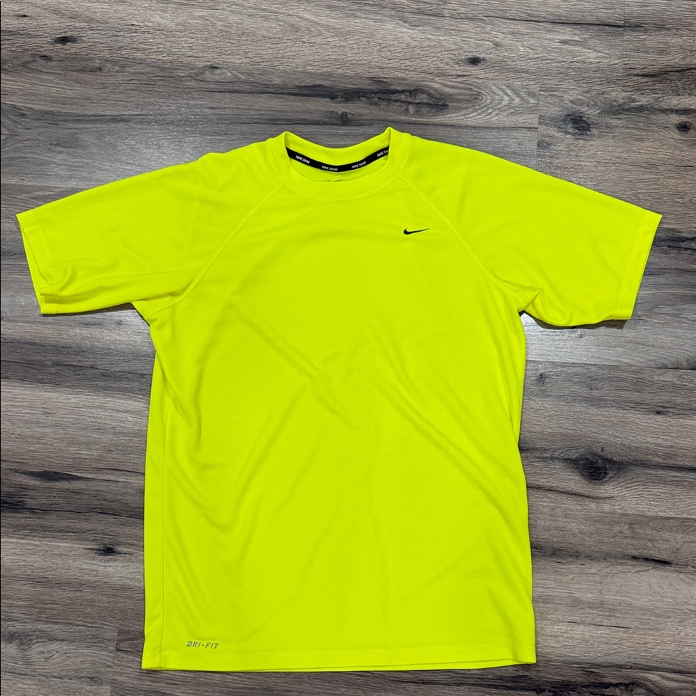 Nike Men's Bright Yellow Short Sleeve Tee